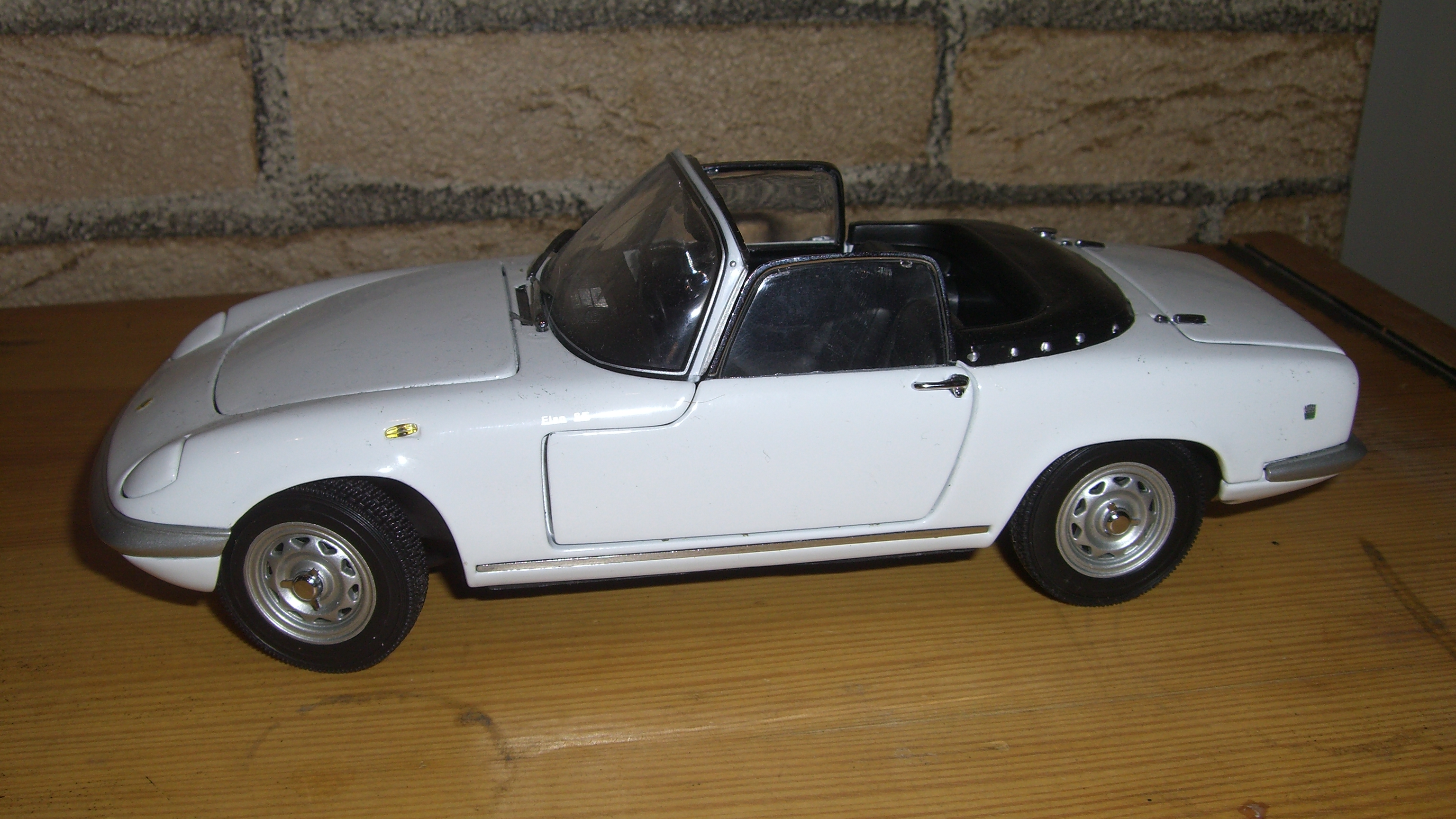 Lotus Elan-neu